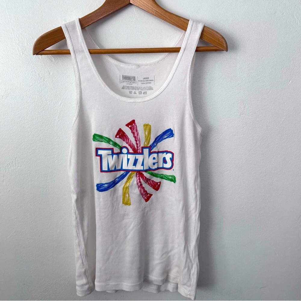 Hersheys brand Twizzlers muti color graphic white tank Size Large